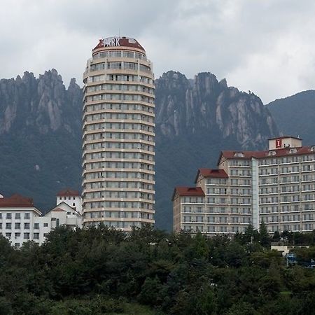 I Park Condominium Сокчо Екстериор снимка